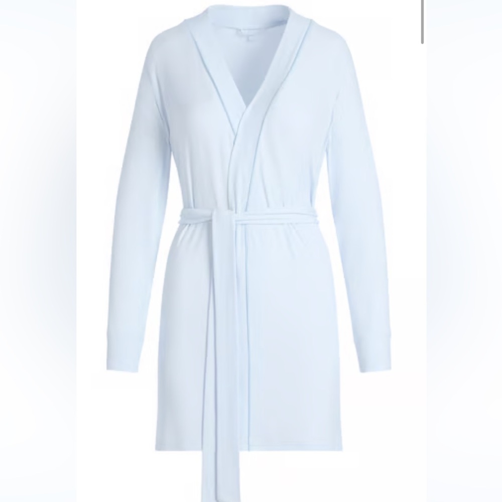 SKIMS Soft Lounge Robe - Picture 4 of 5